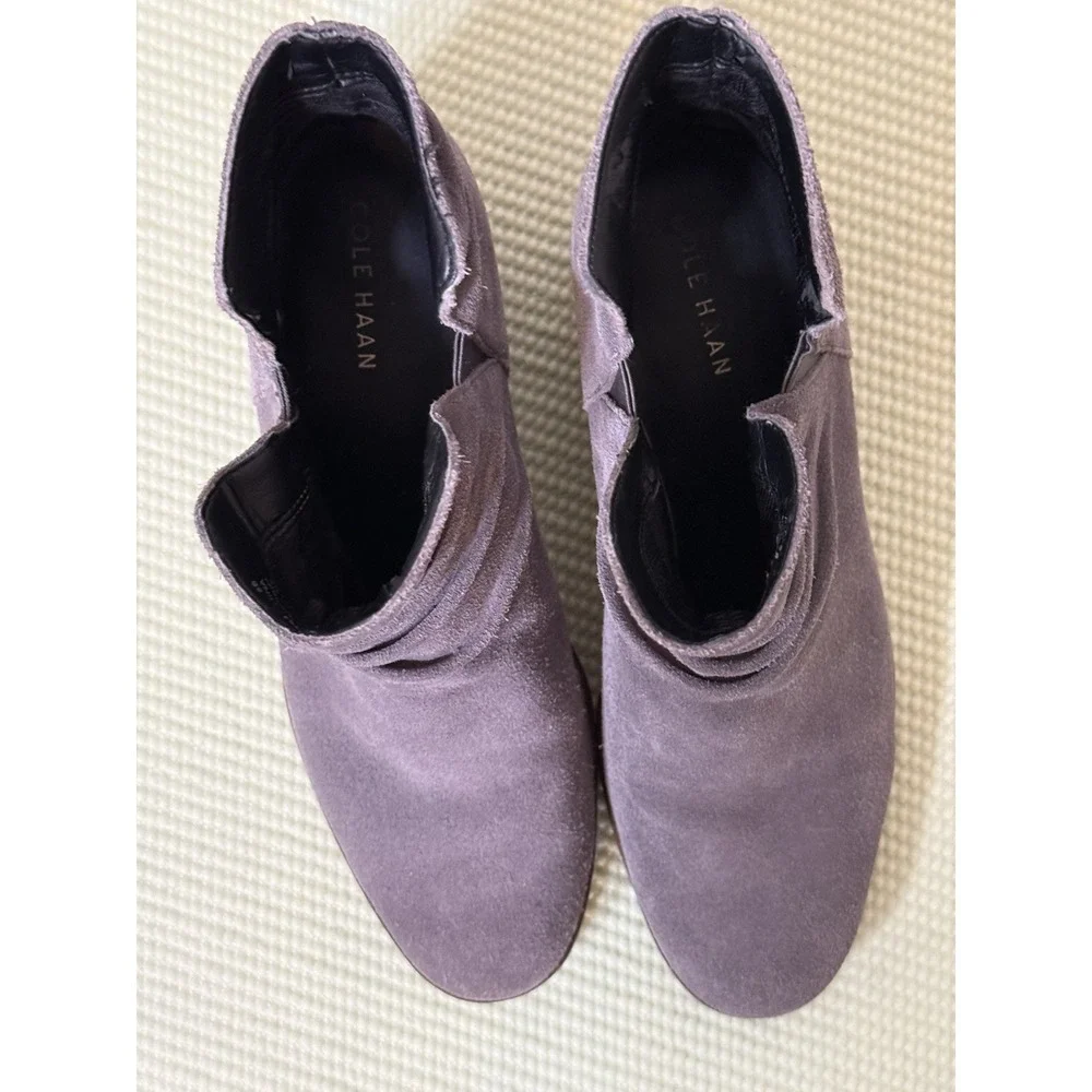 Cole Haan Gray Suede Booties Women's Size 6B Casual Fall Winter Western Classic